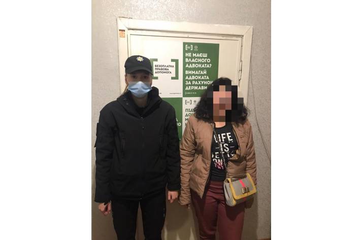 Полицейские Луганщины разыскали и вернули домой 14-летнюю девочку, которая после ссоры с матерью ушла из дома