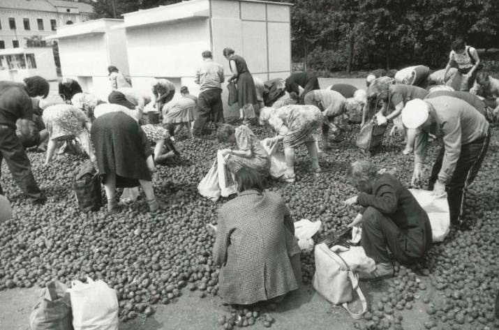 Так, друзья — сегодня публикую очередной пост из рубрики одно фото — в которой я показываю какие-то значимые события или явления на примере всего одной яркой фотографии. Для начала немнгого предыстори