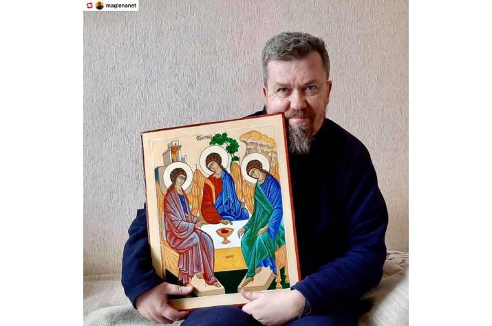 церква