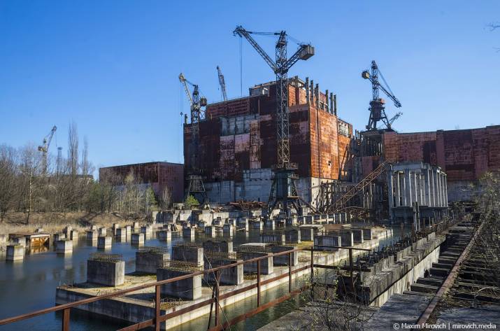 На обломках мирного атома. Недостроенная ЧАЭС.