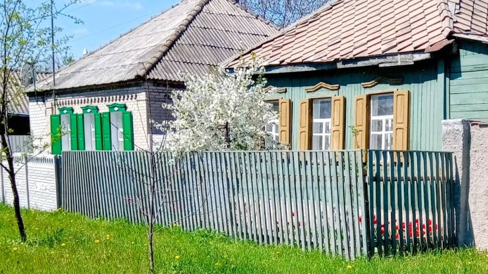 Українські хати на Луганщині