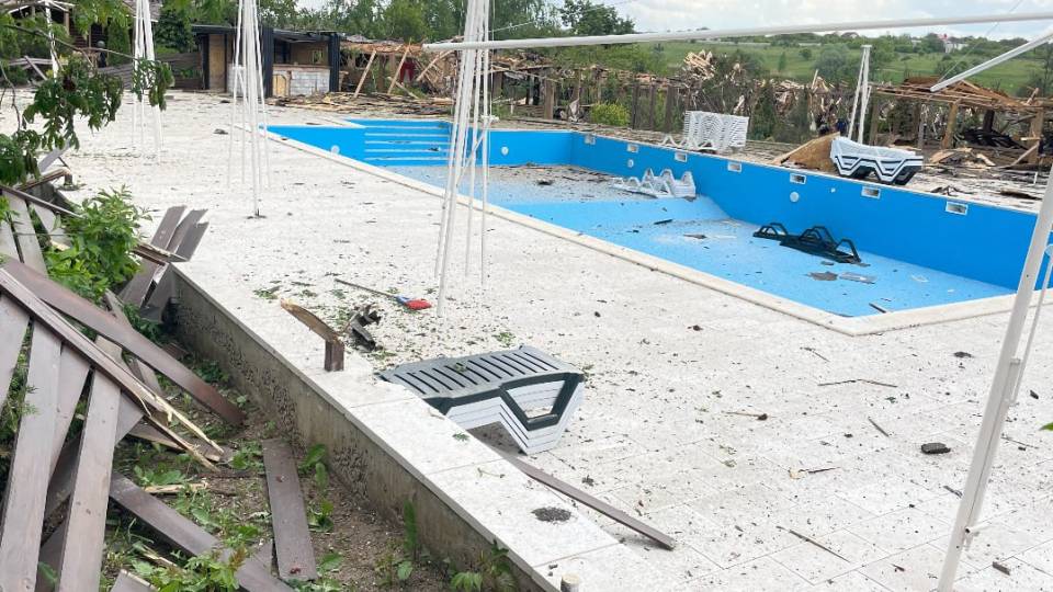 Харків удар басейн