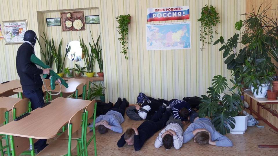 діти окупація школа
