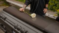 похорон гроб