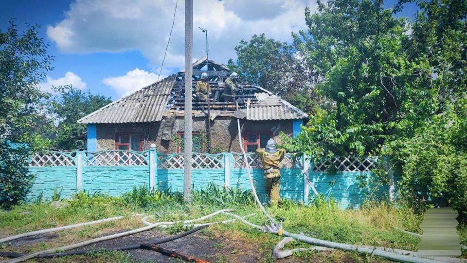 На окупованій Луганщині згорів будинок