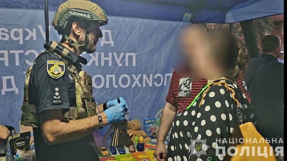 поліцейські дніпро постраждалі приліт