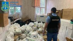 гуманітарна допомога, матраци, ковдри