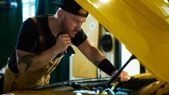 ліхтарик ремонт автомобіля