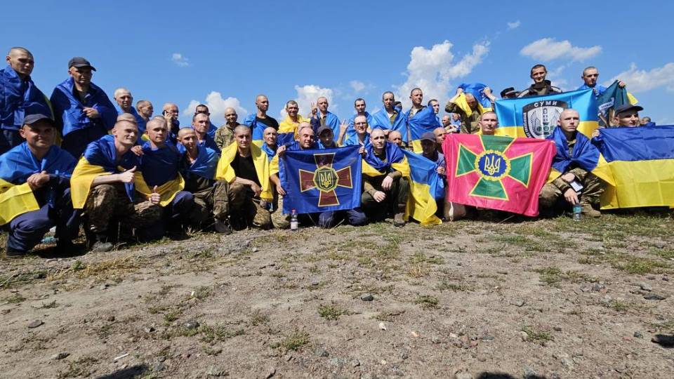 З російського полону повернули 95 українських військових