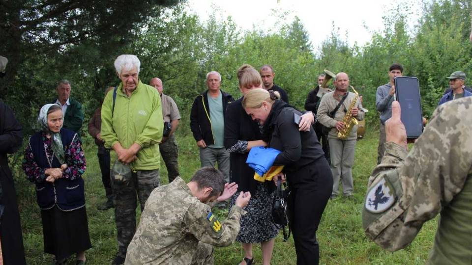 похорони військовослужбовця