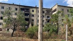 обстріл Донеччини, згорівший будинок на Донеччині