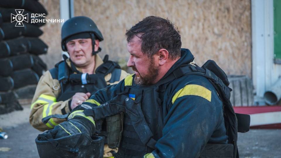 співробітники ДСНС, розбір завалів у Костянтинівці