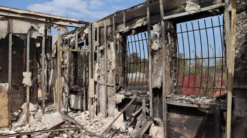 село Студенок, спалений будинок