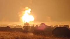 Масштабні вибухи в місті Торопець РФ