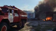 пожежа вогонь пожежна машина рятувальники ДСНС