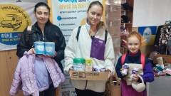 гуманітарна допомога, матраци, ковдри