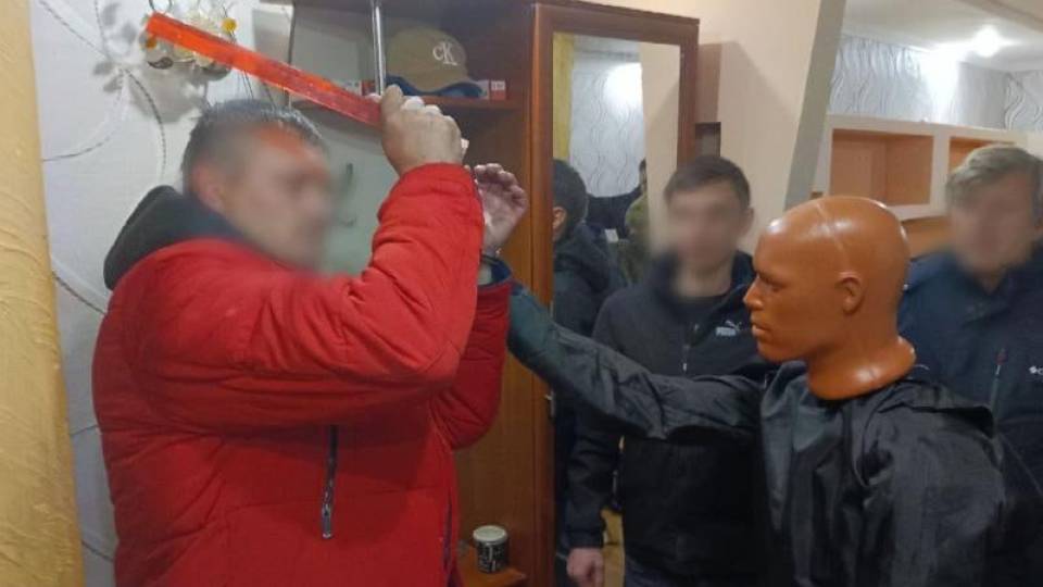 Вбив товариша по чарці: деталі злочину в Маріуполі