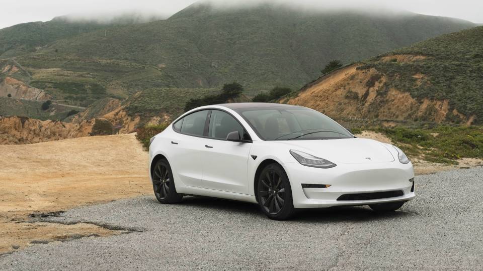 автомобіль Tesla