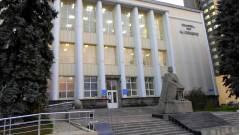 Будівля на вулиці Радянській у Луганську, яка слугувала ЛОУНБ до 2015 року.