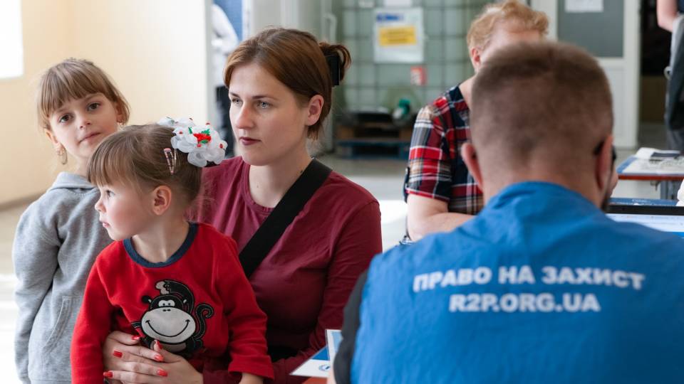впо переселенці люди допомога діти