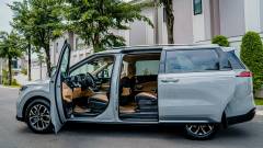 мінівен автомобіль