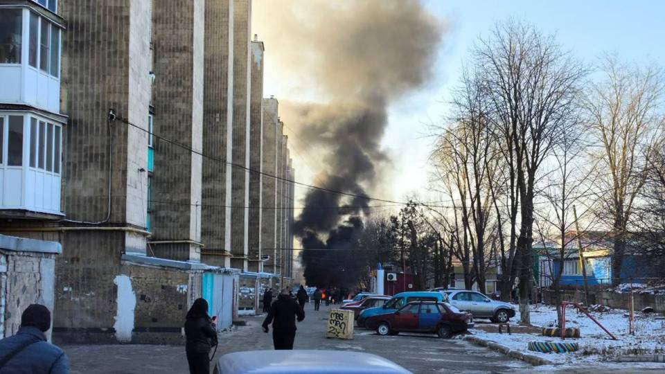 вибух, обстріли, дим