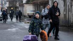 люди українці евакуація виїзд війна переселенці впо біженці