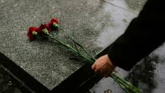 кладовище могила