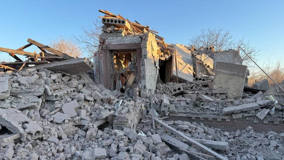 донеччина обстріл приліт будинок руйнування