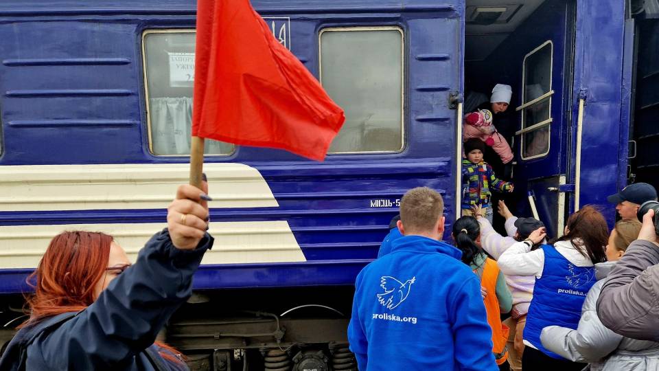 евакуація з Донеччини Проліска волонтери
