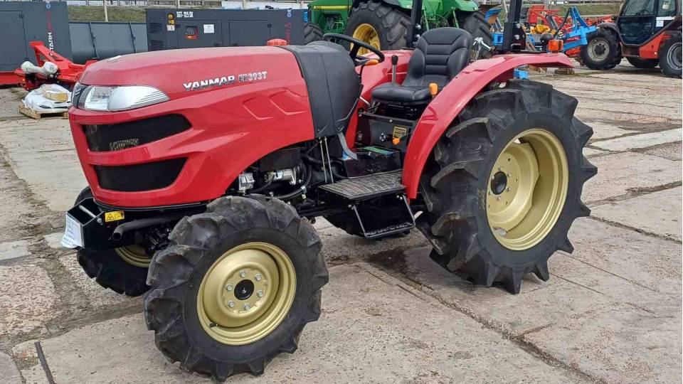 мінітрактор Yanmar