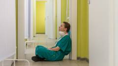 лікарня шпиталь госпіталь медзаклад лікарняна палата медицина медсестра лікар