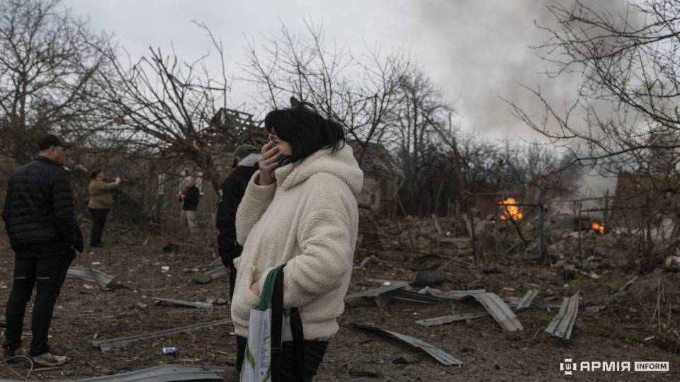 Краматорськ обстріл війна атака людина українці біженці впо переселенці люди