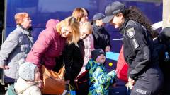 евакуація діти виїзд переселенці впо війна