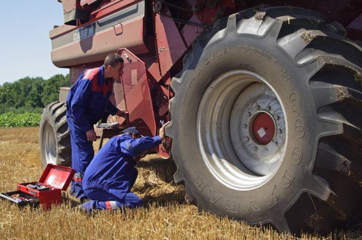ремонт трактора