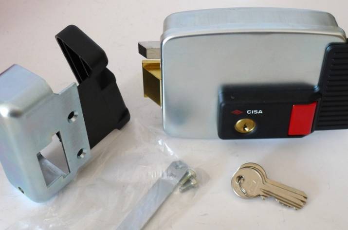 электромеханический замок