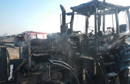 Взорванный трактор