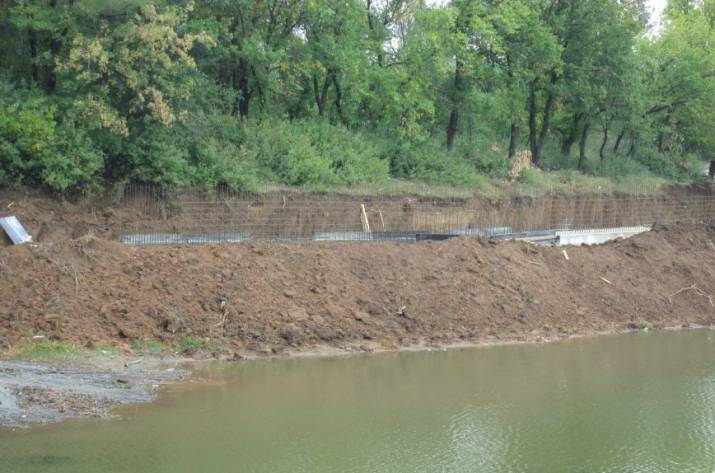 Харцызск водоем