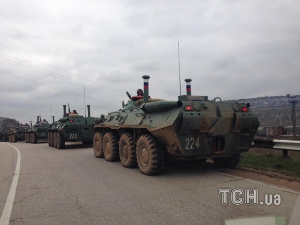 колона россйискизх танков 