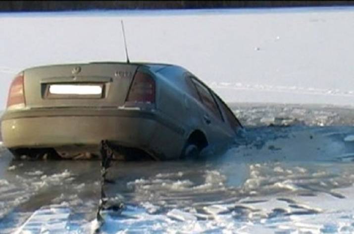 Автомобиль