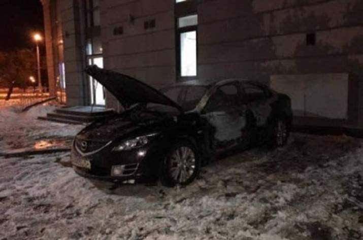 Авто сгорело