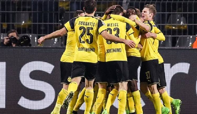 Боруссия разгромила Бенфику