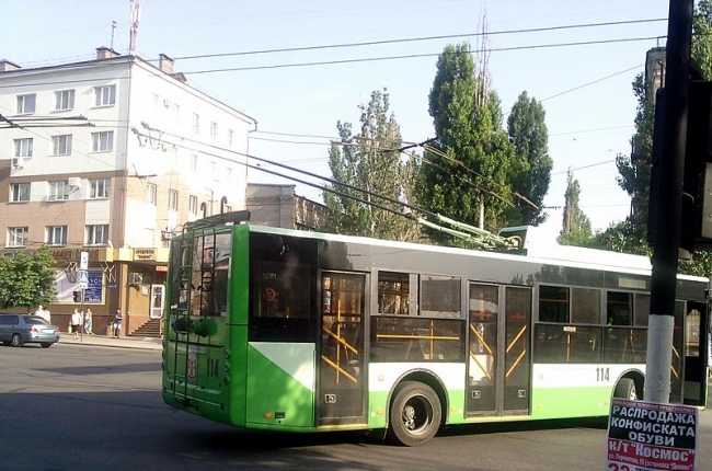 тройллебус