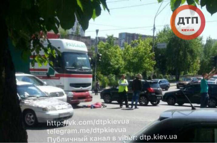 Фура сбила пешехода