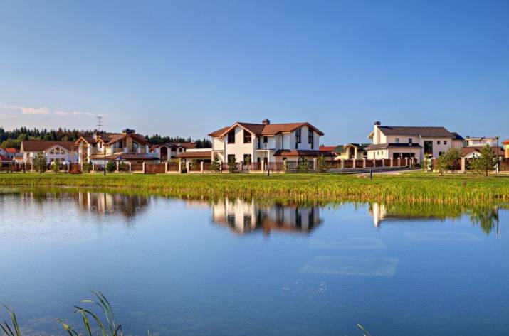 Коттеджный поселок на воде